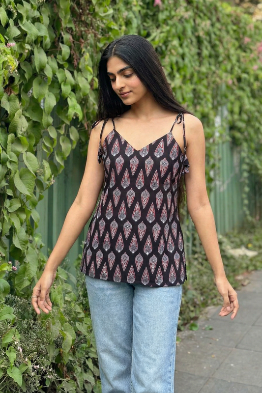 Noir Teardrop Grace Top